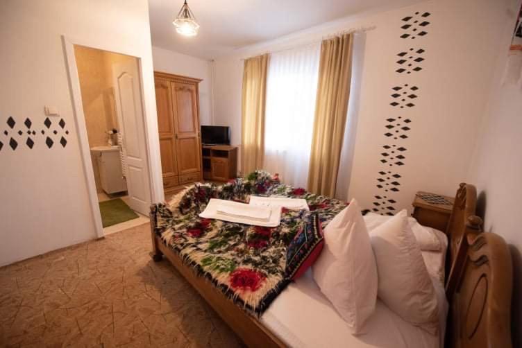 Pensiunea Casa Mariuca Văleni Екстериор снимка